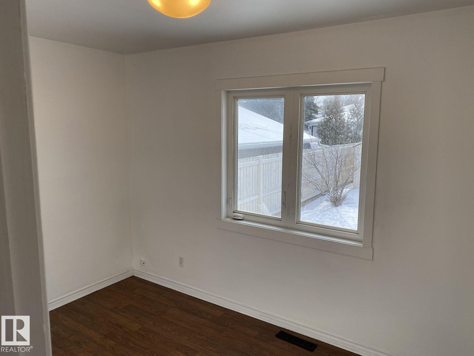 7921 97 Av Nw Property Photo 6