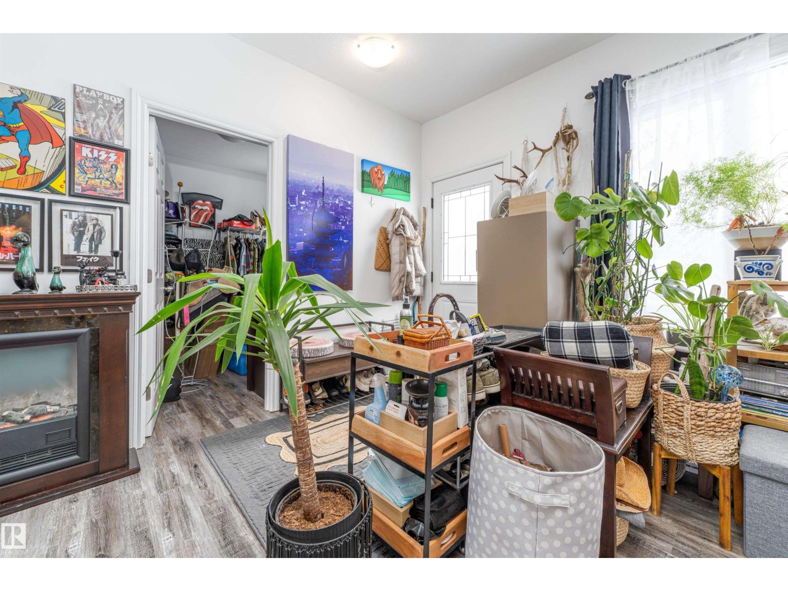 5222 50 St Property Photo 7