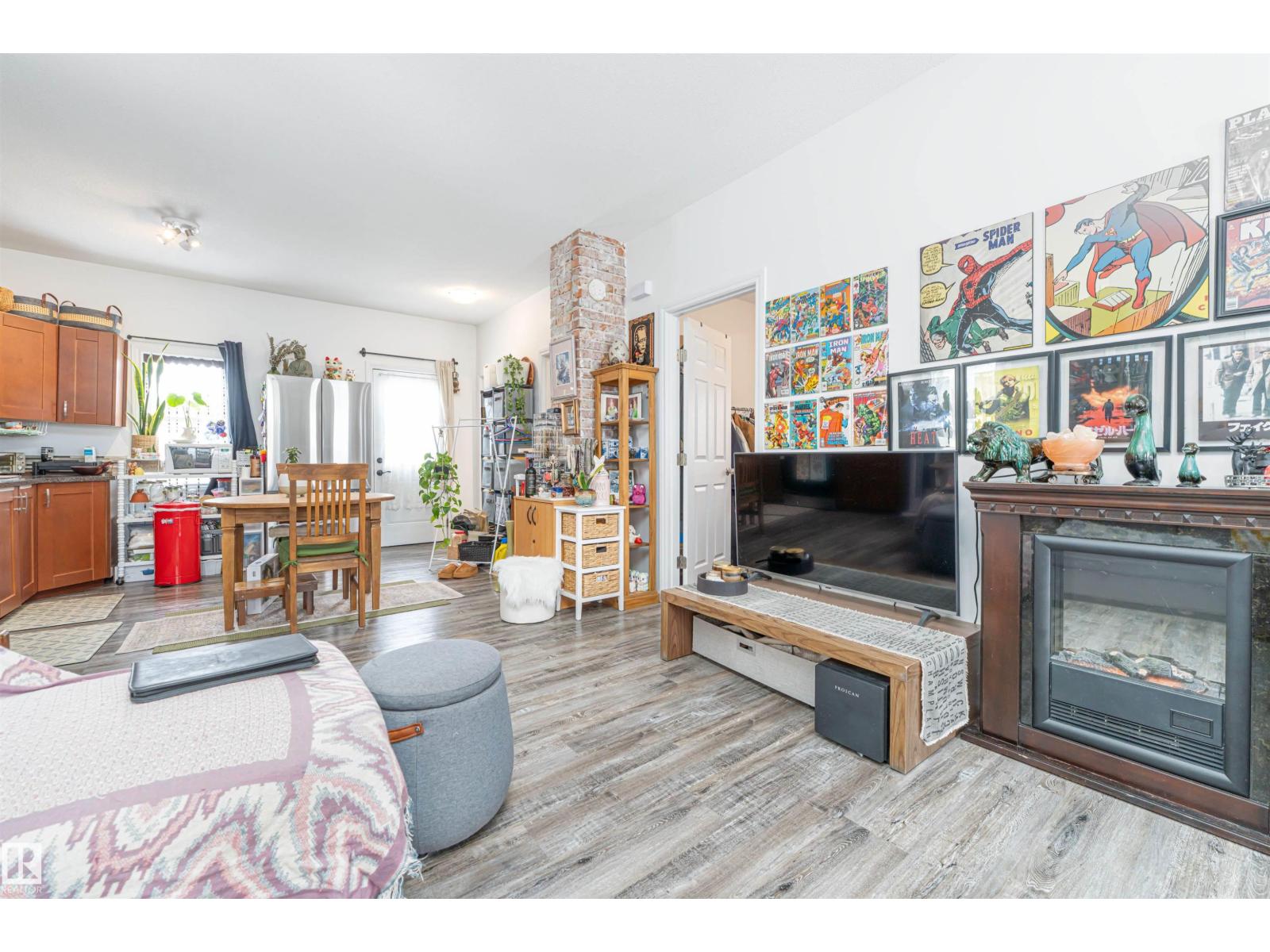 5222 50 St Property Photo 9