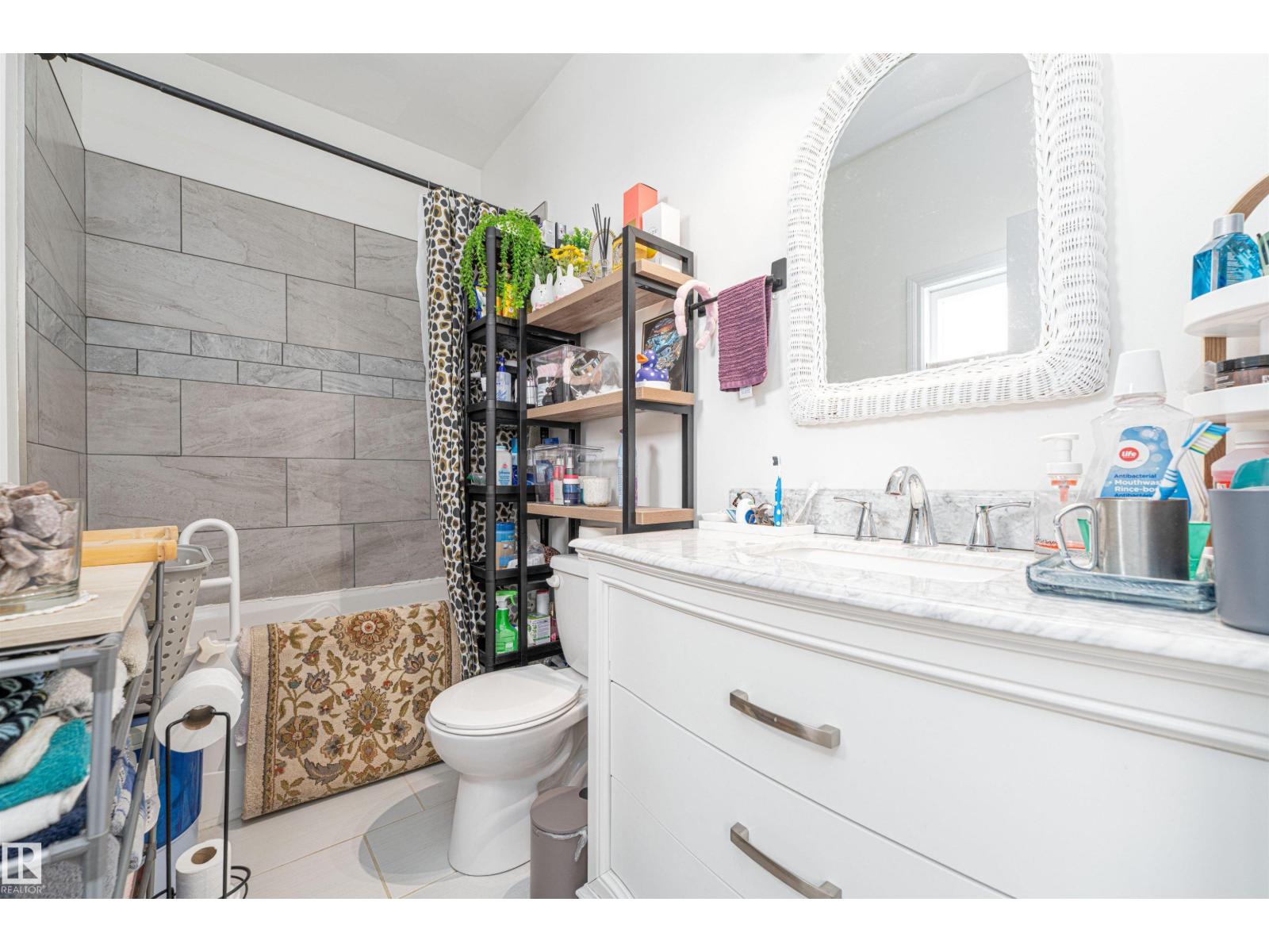 5222 50 St Property Photo 22