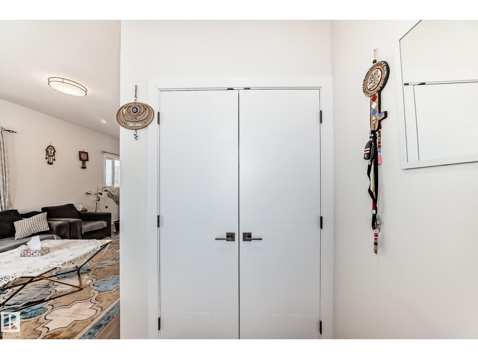12435 47 St Nw Nw Property Photo 6
