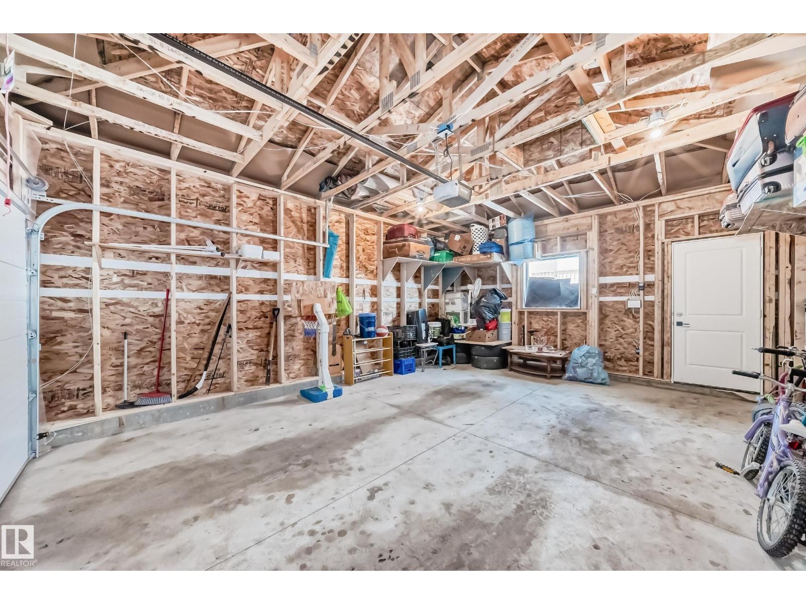 12435 47 St Nw Nw Property Photo 32