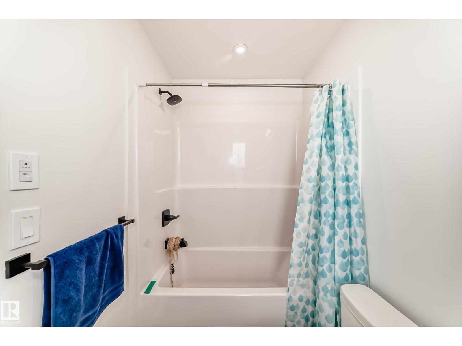 12435 47 St Nw Nw Property Photo 45