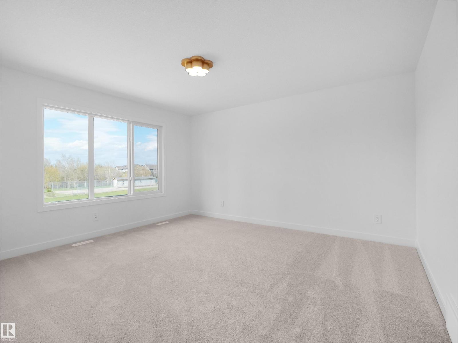 20624 43 Av Nw Property Photo 26
