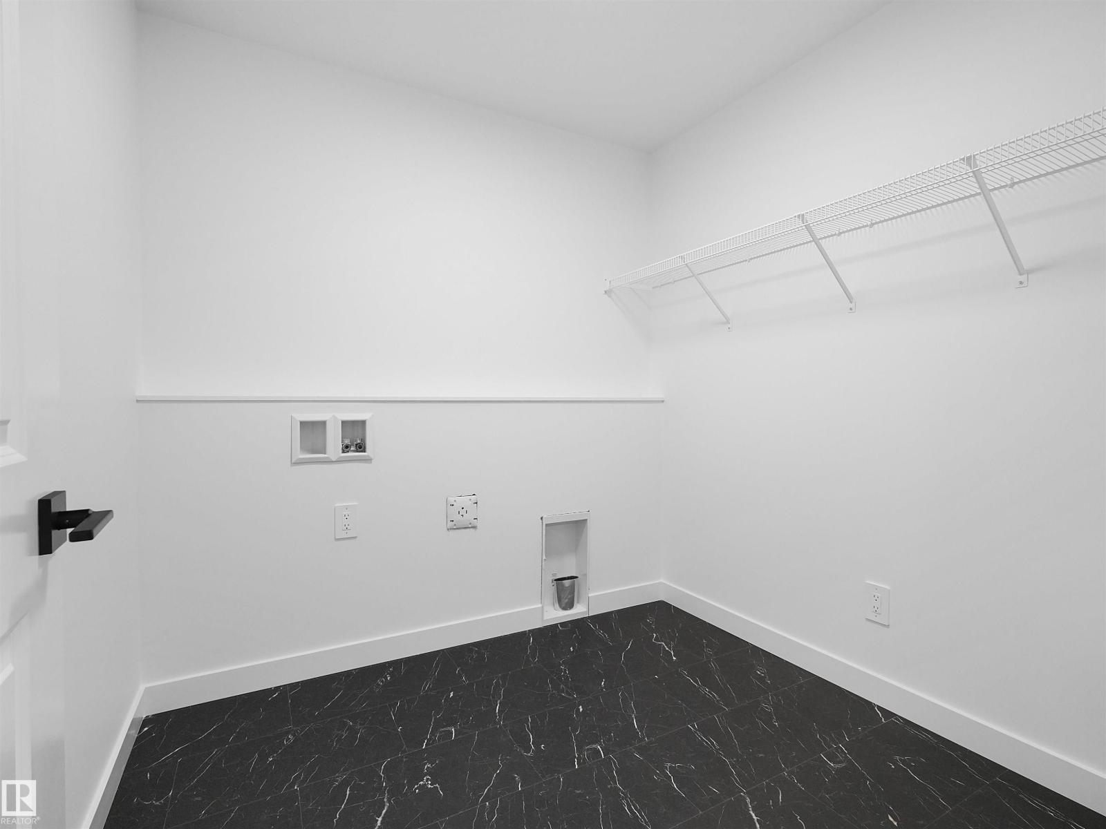 20624 43 Av Nw Property Photo 33