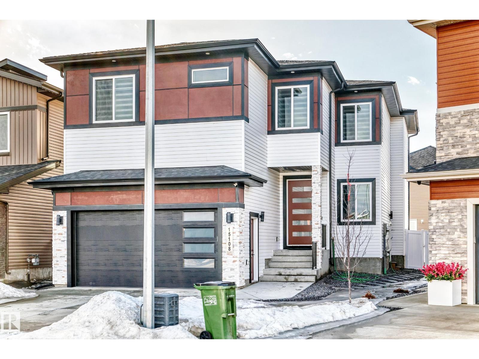 15108 11 St Nw Property Photo 1