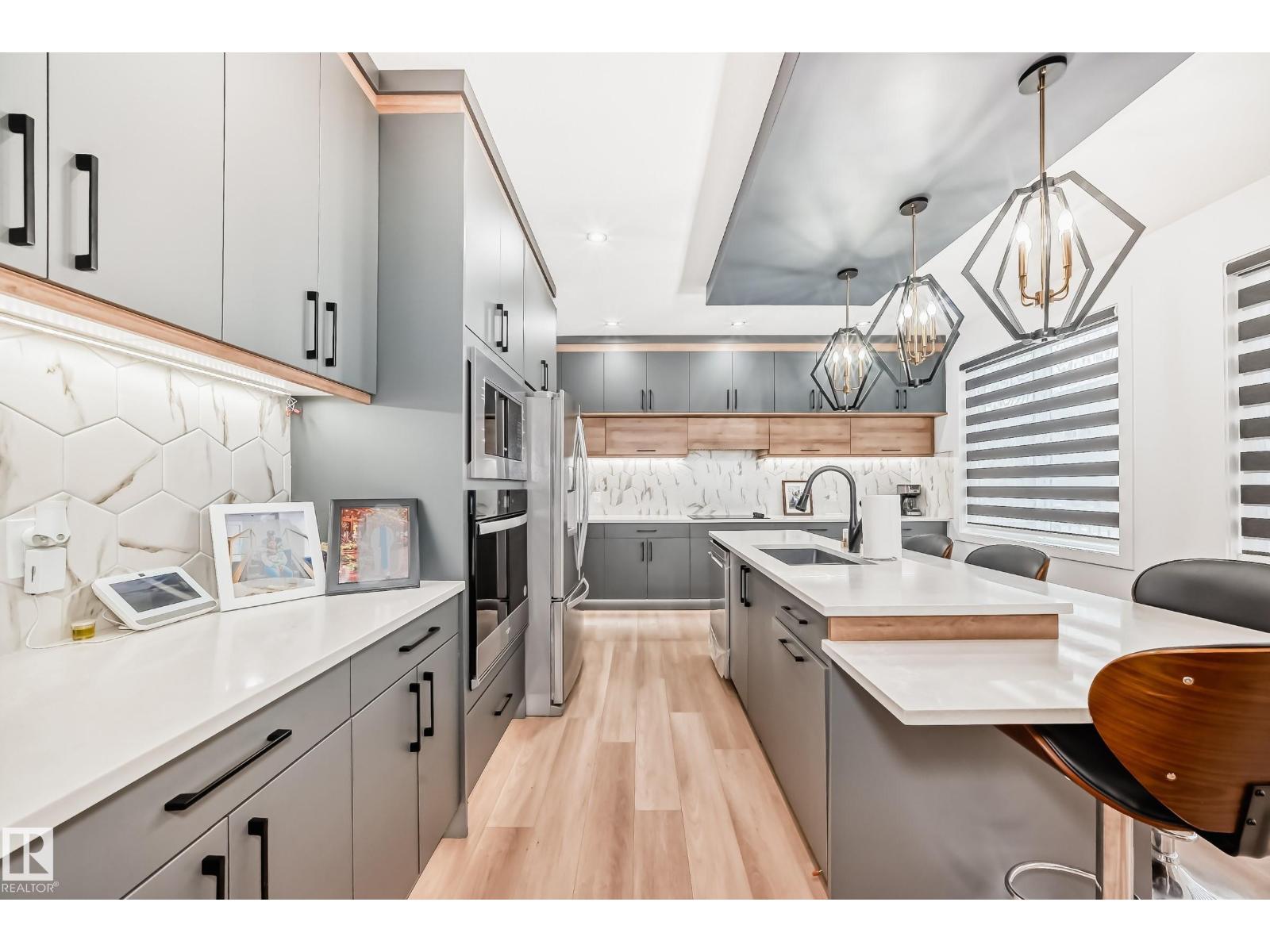 15108 11 St Nw Property Photo 7