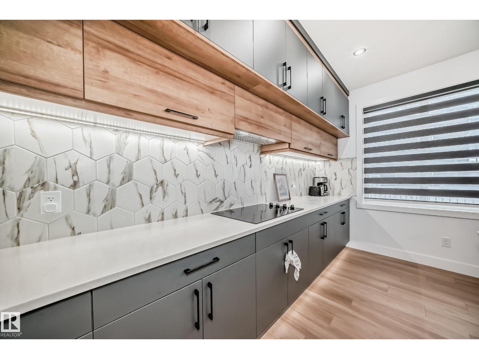 15108 11 St Nw Property Photo 12