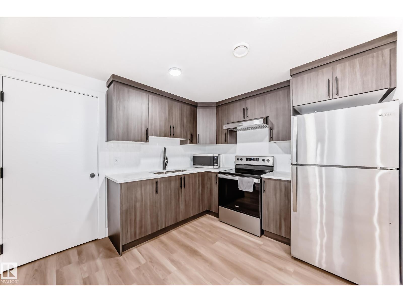 15108 11 St Nw Property Photo 53