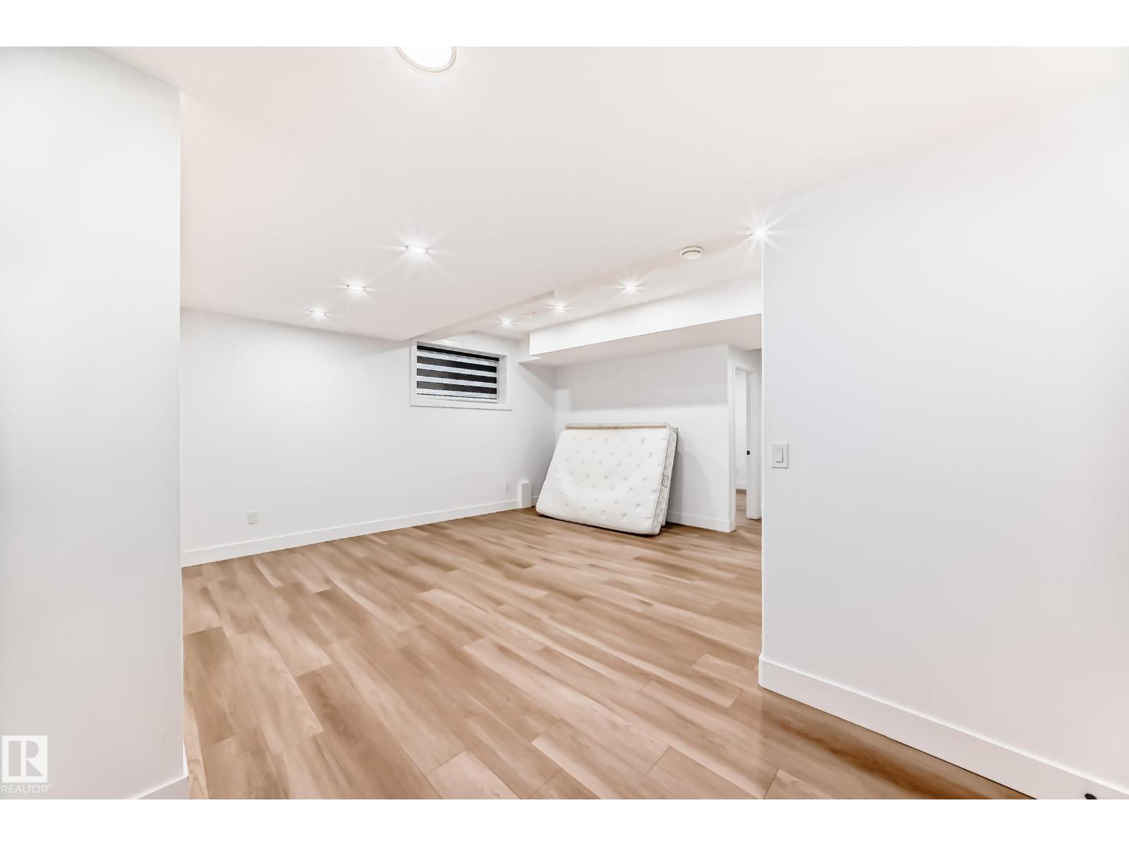 15108 11 St Nw Property Photo 55