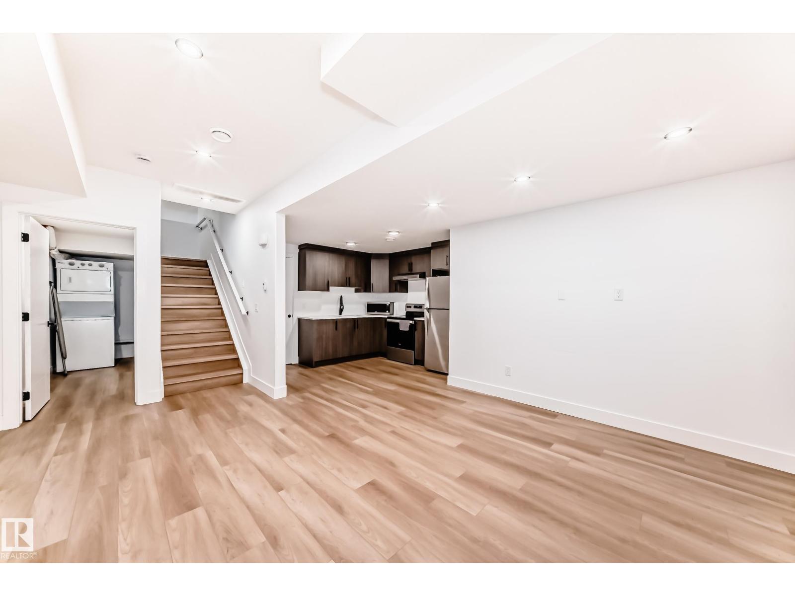 15108 11 St Nw Property Photo 58