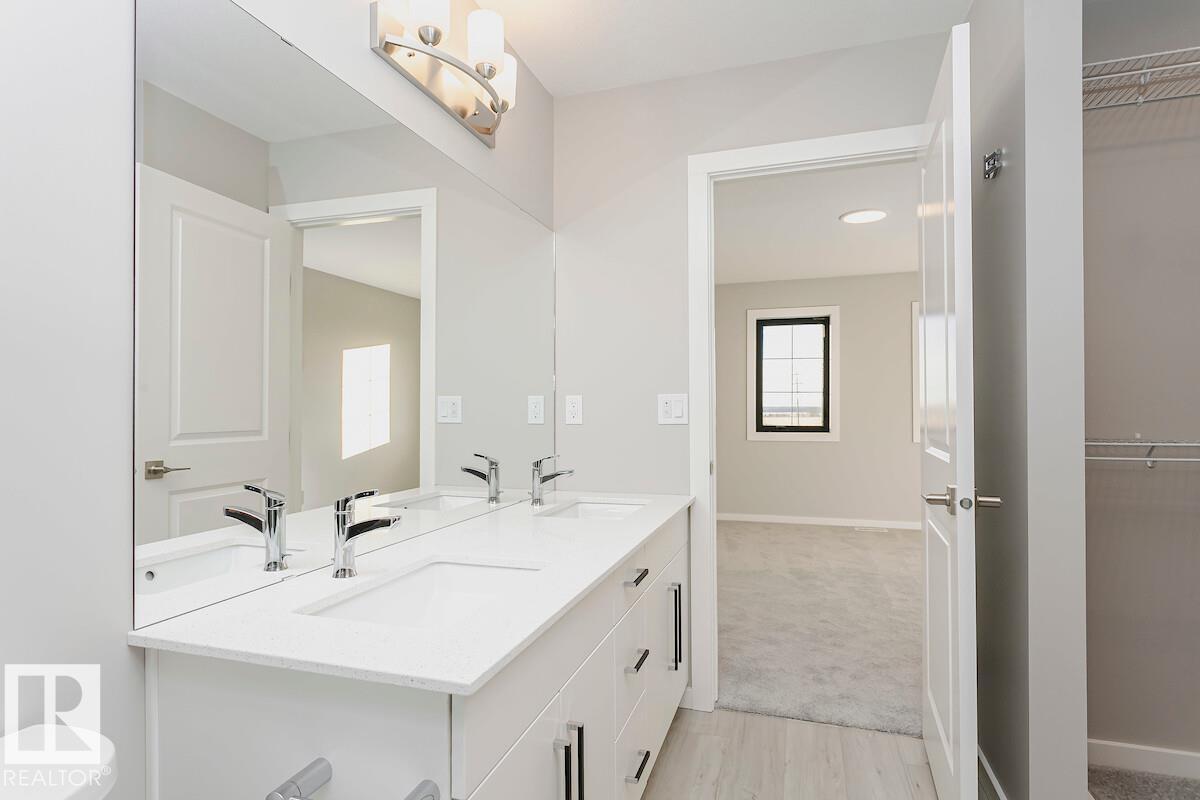 1 Clichy Cl Property Photo 7