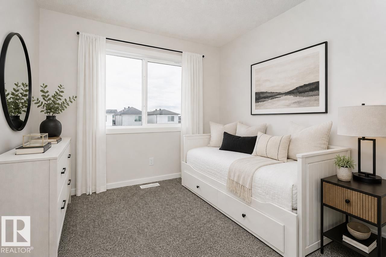 1 Clichy Cl Property Photo 8