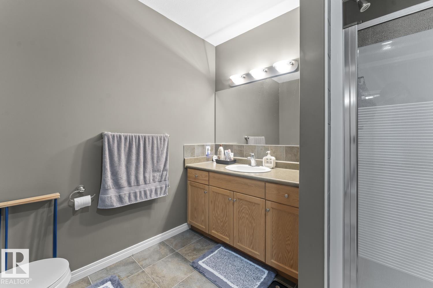 #107 801 11 St Property Photo 16