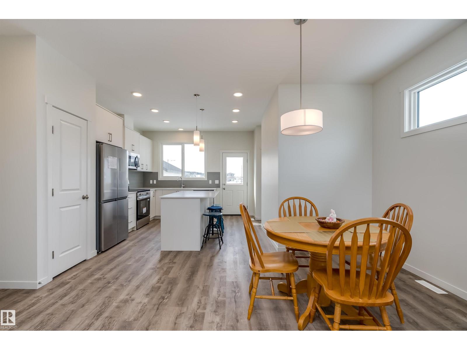 330 Edgemont Dr Nw Property Photo 11