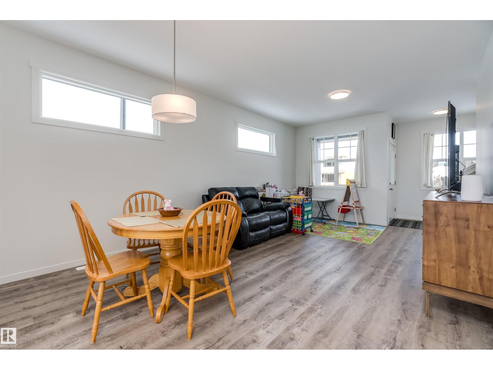330 Edgemont Dr Nw Property Photo 23