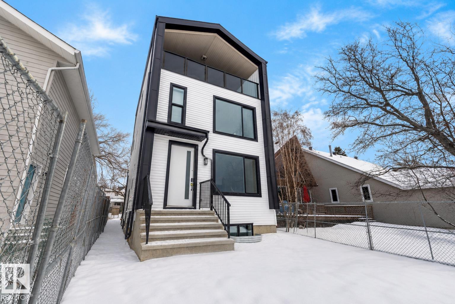 7927 112s Av Nw Property Photo 1