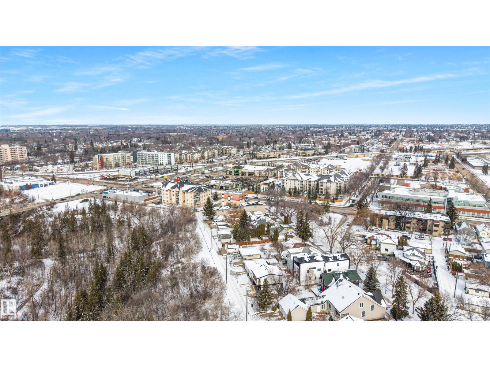 7927 112s Av Nw Property Photo 11