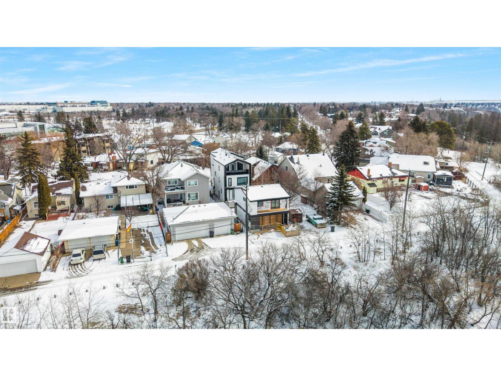 7927 112s Av Nw Property Photo 13