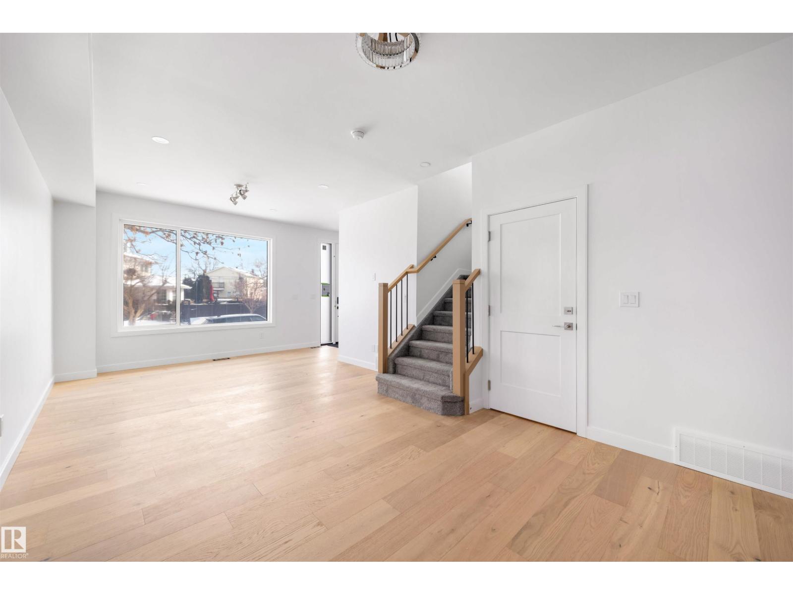 7927 112s Av Nw Property Photo 24