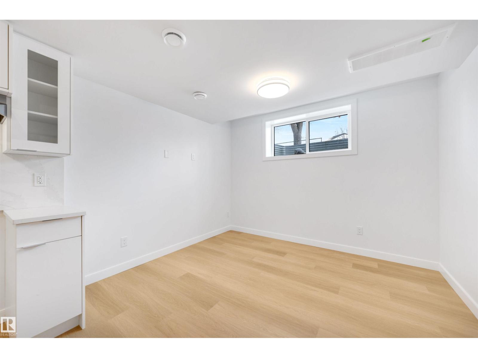 7927 112s Av Nw Property Photo 41