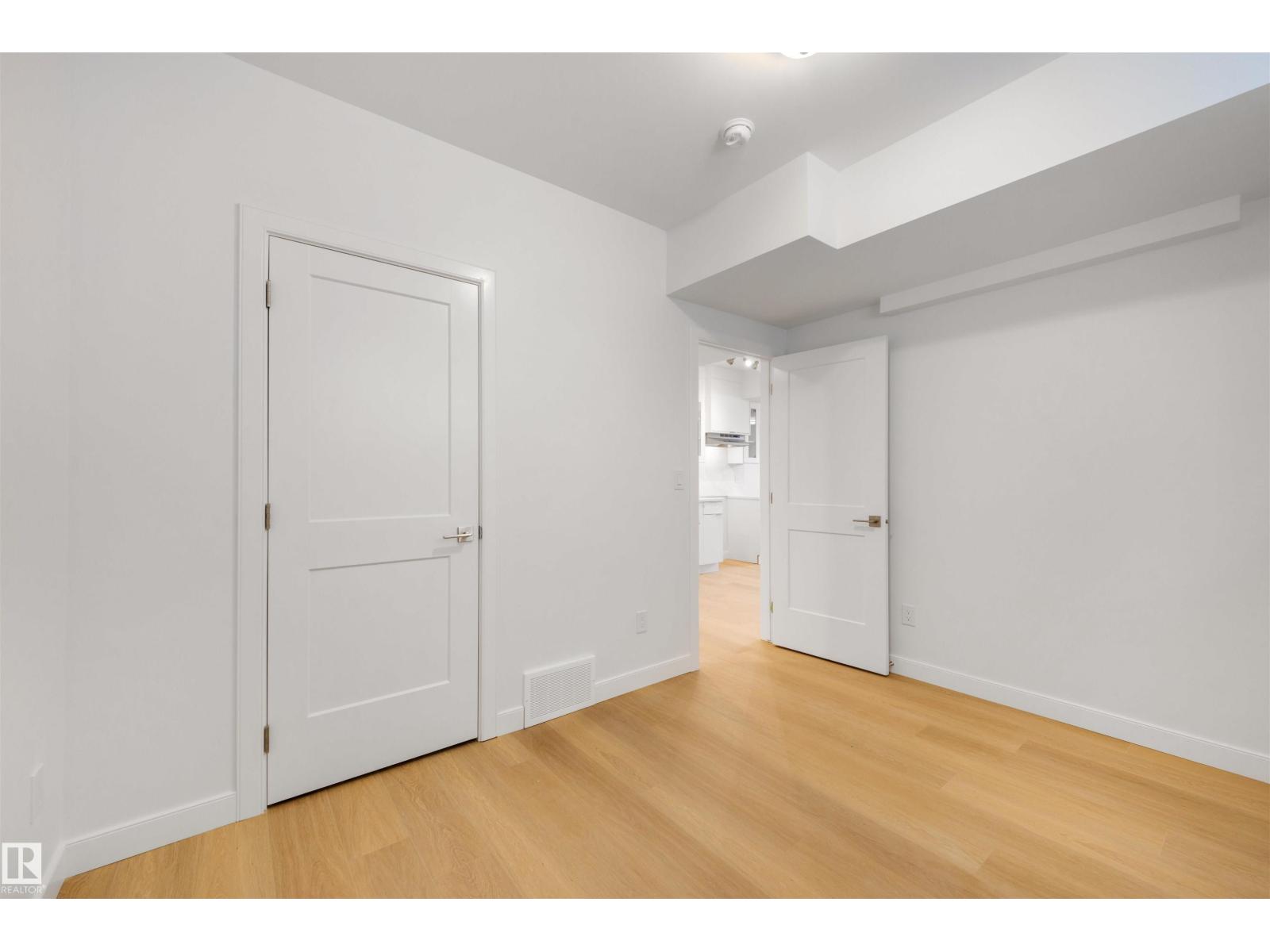 7927 112s Av Nw Property Photo 46