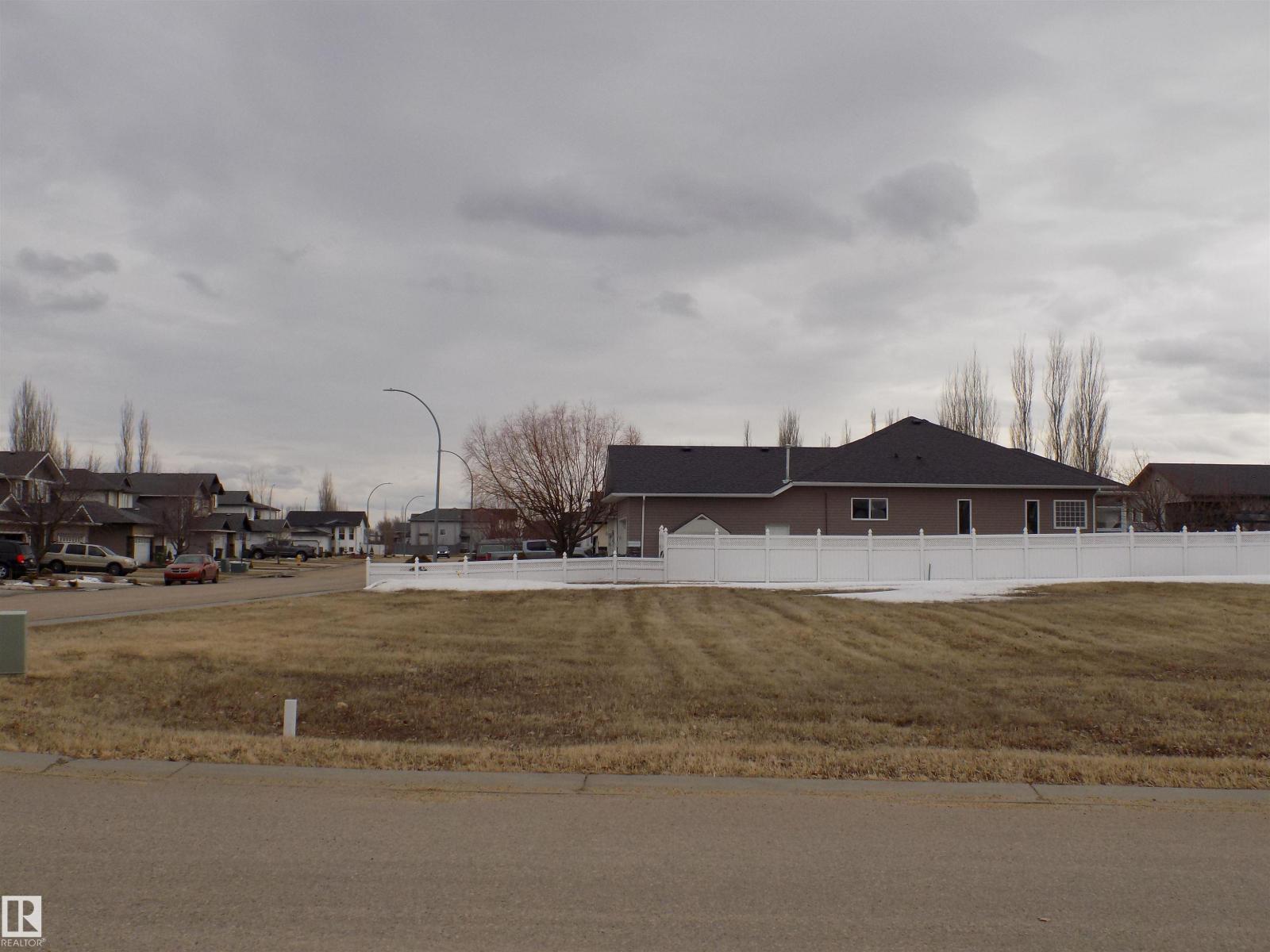 4232 54 AVENUE Property Photo 1