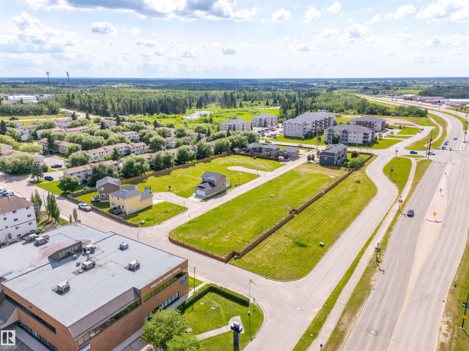 1501 8 Av Property Photo 10