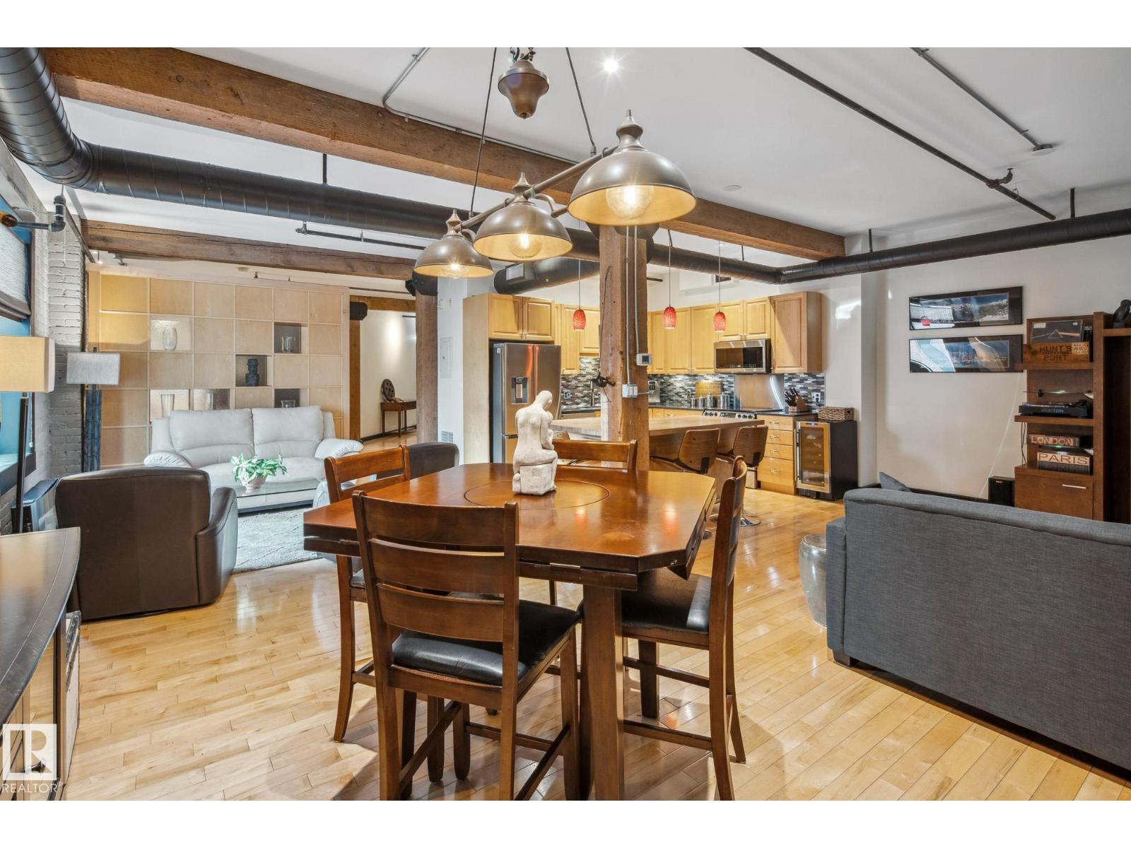 #302 10169 104 St Nw Property Photo 16
