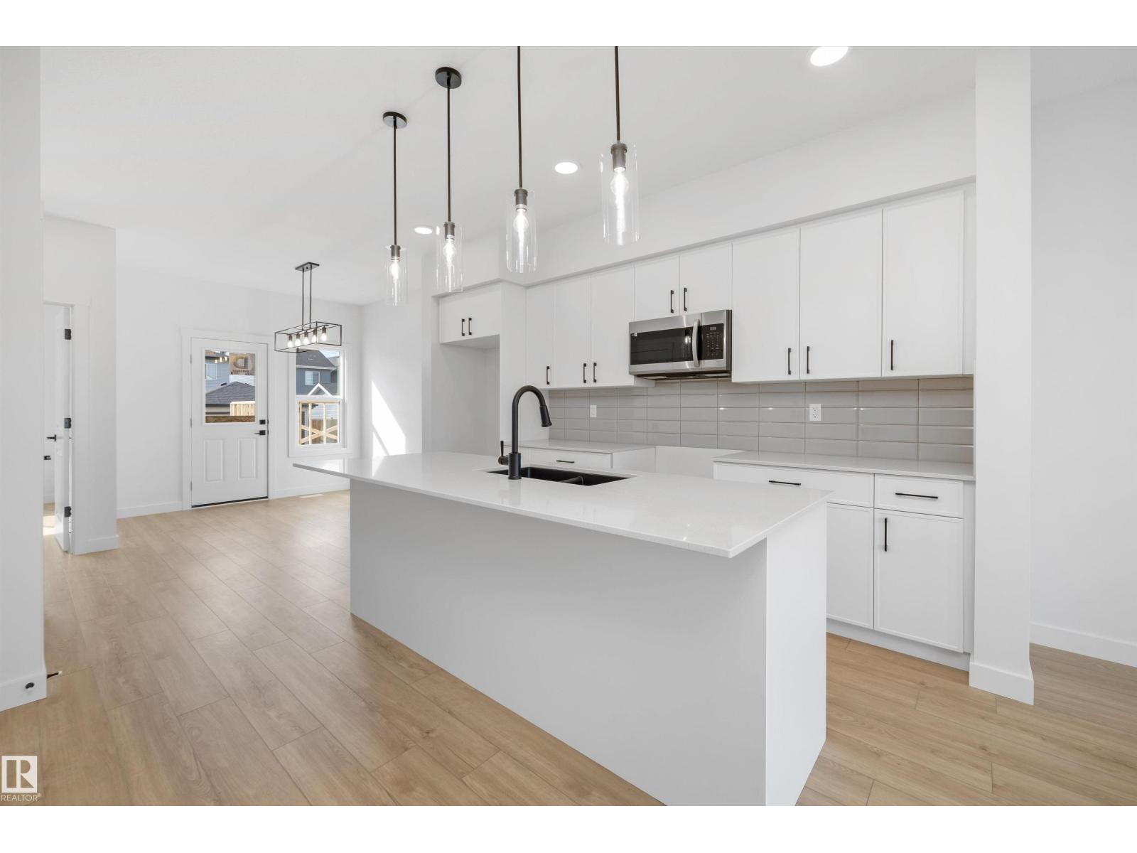 17544 63 St Nw Property Photo 14