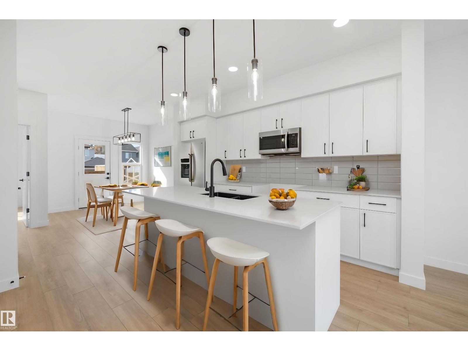 17544 63 St Nw Property Photo 15