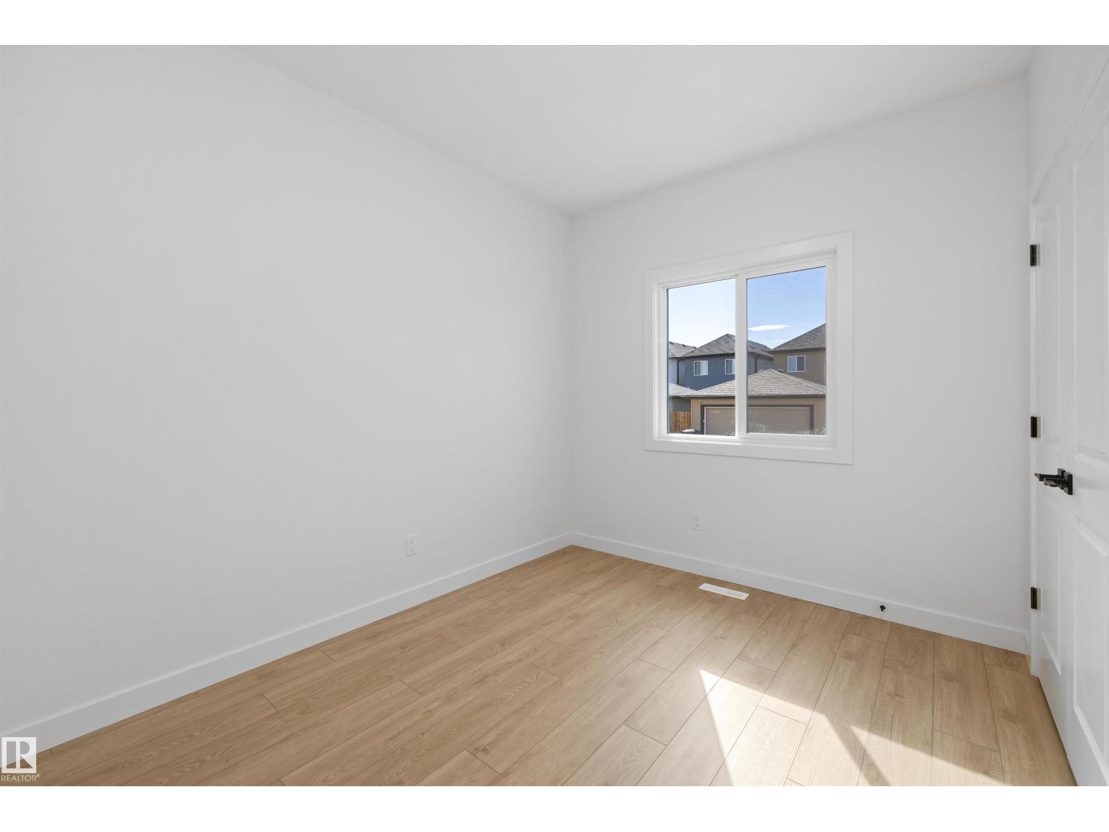17544 63 St Nw Property Photo 18
