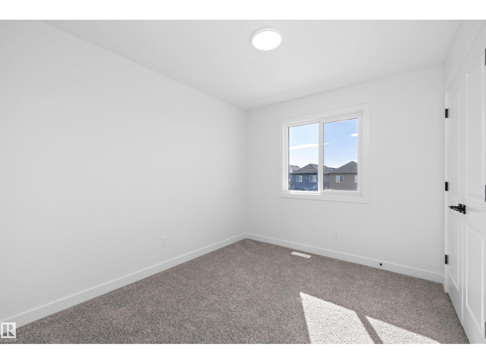 17544 63 St Nw Property Photo 31
