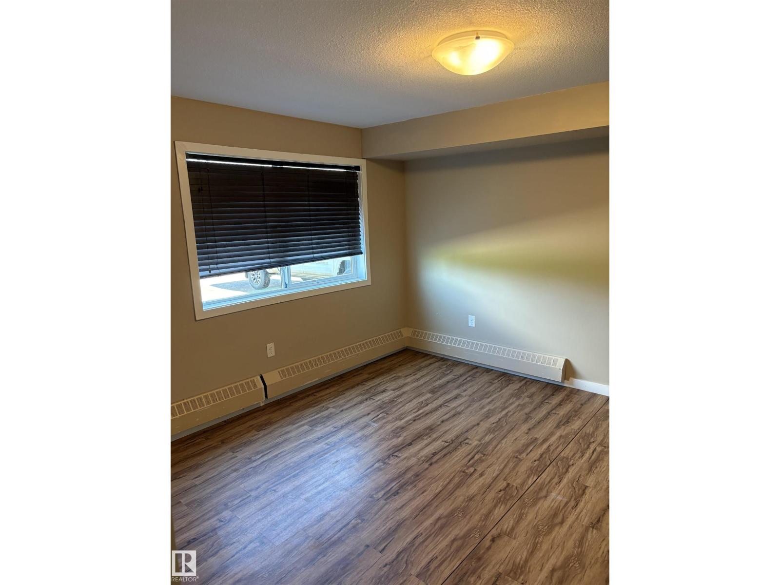 #2103 1601 8 Av Property Photo 11