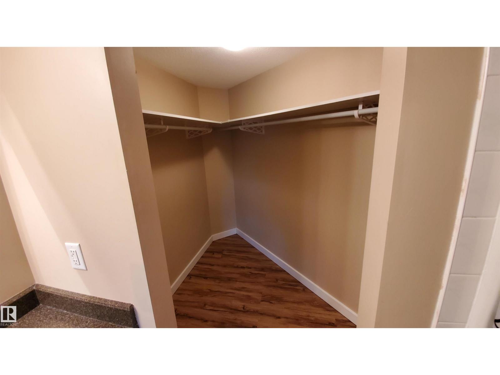 #2103 1601 8 Av Property Photo 16