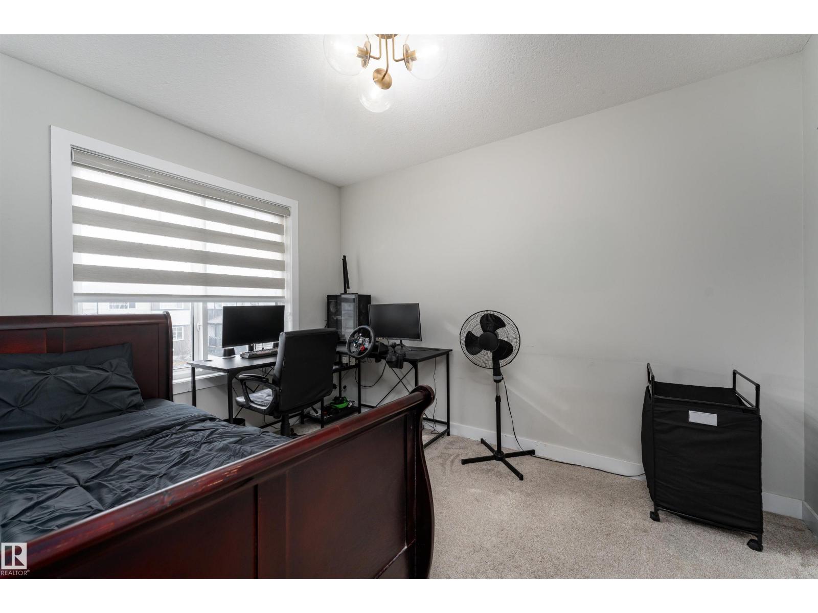 993 Berg Pl Property Photo 17