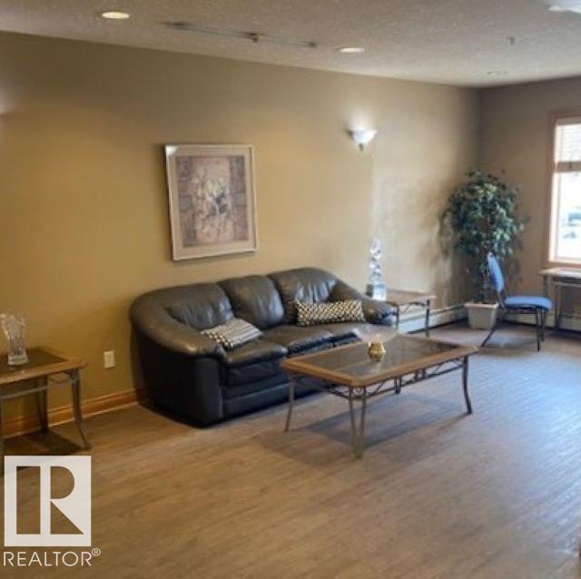 #404 78 A Mckenney Av Nw Property Photo 11
