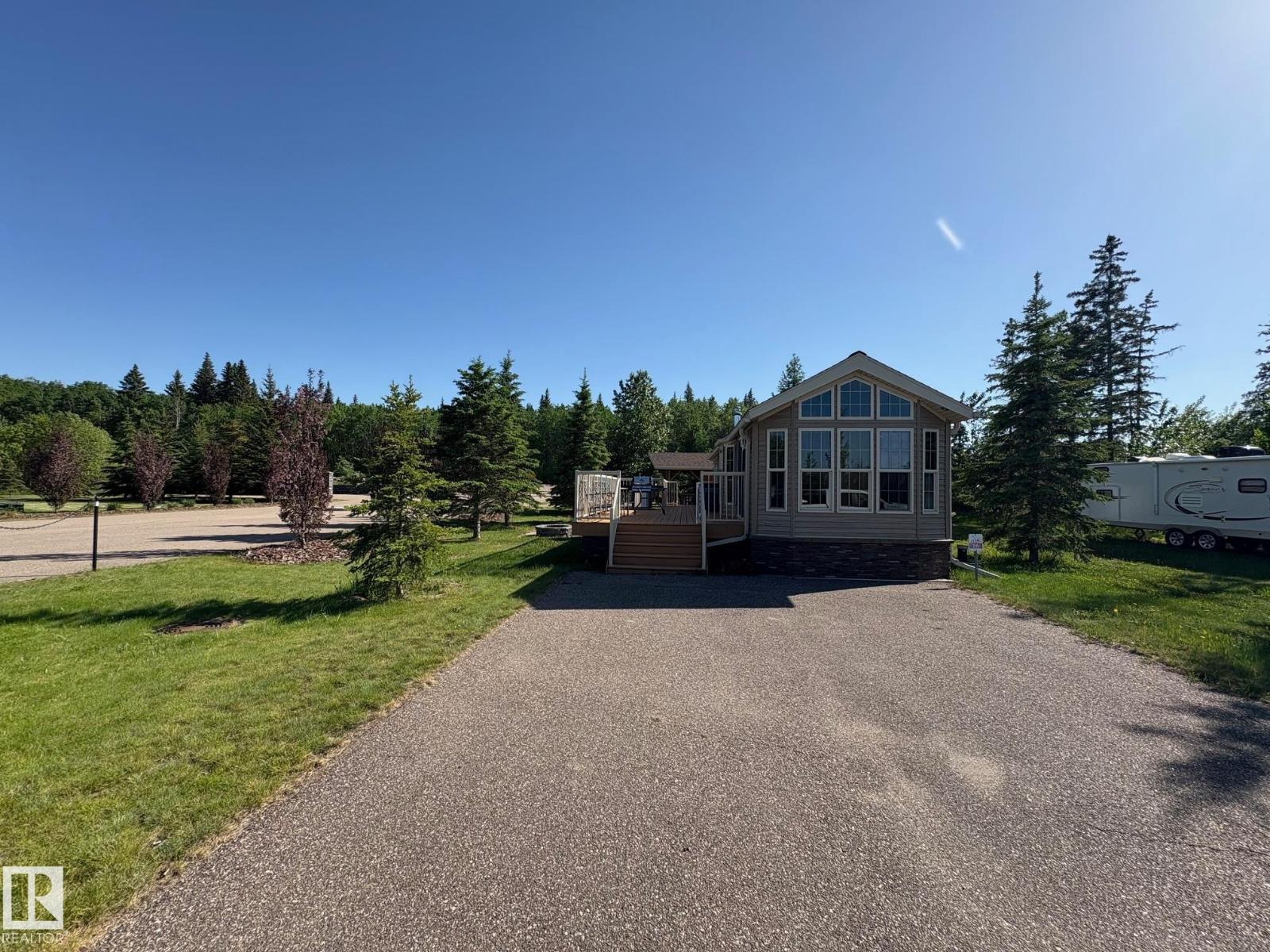 26 46514 Twp Rd 604a Property Photo 1