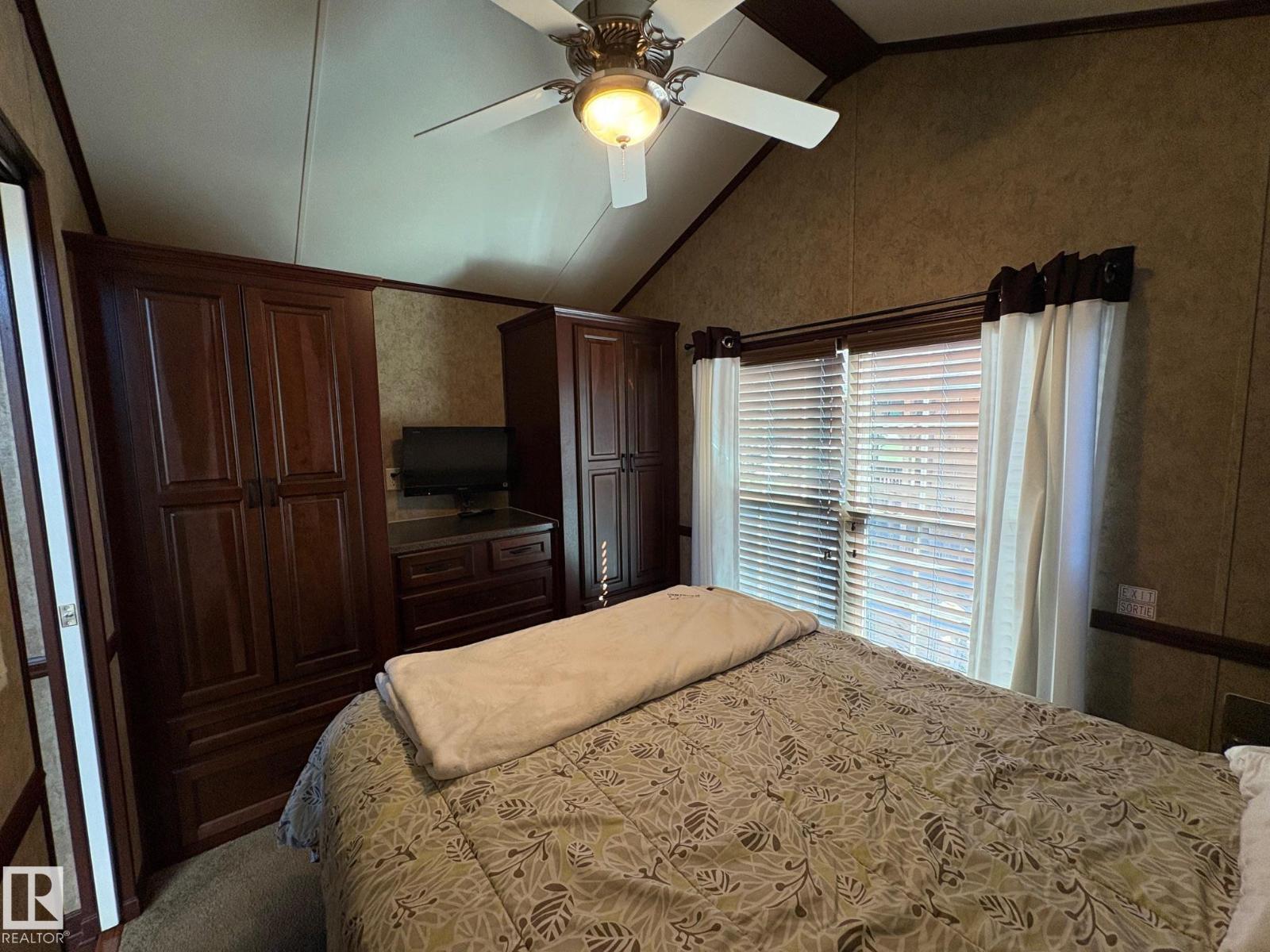 26 46514 Twp Rd 604a Property Photo 10