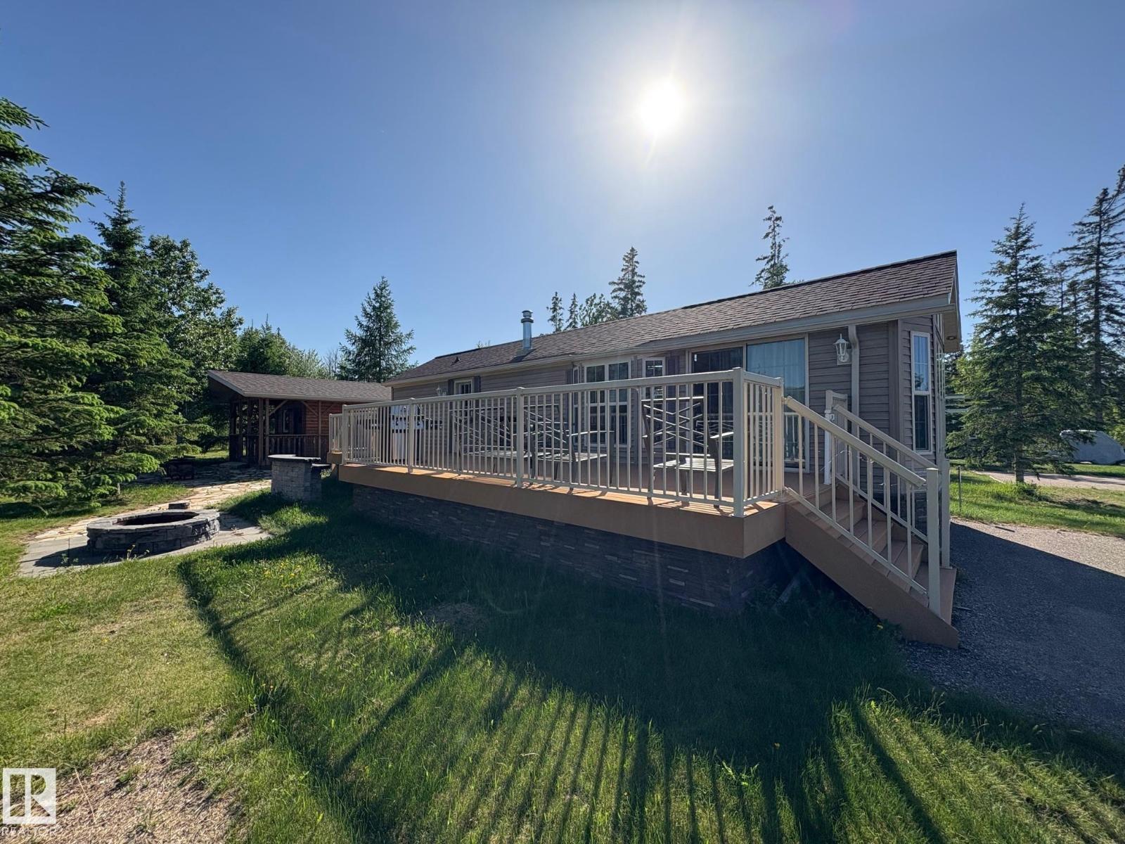 26 46514 Twp Rd 604a Property Photo 18