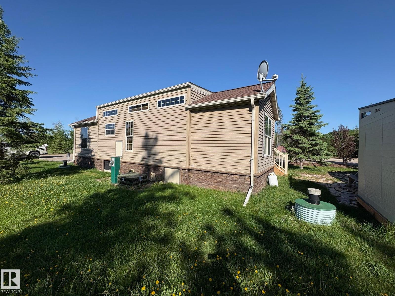 26 46514 Twp Rd 604a Property Photo 19