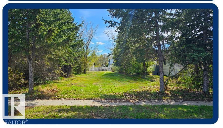 5123 53 AV Property Photo 1