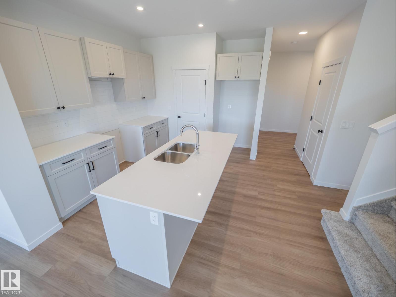 9328 230 St Nw Property Photo 11