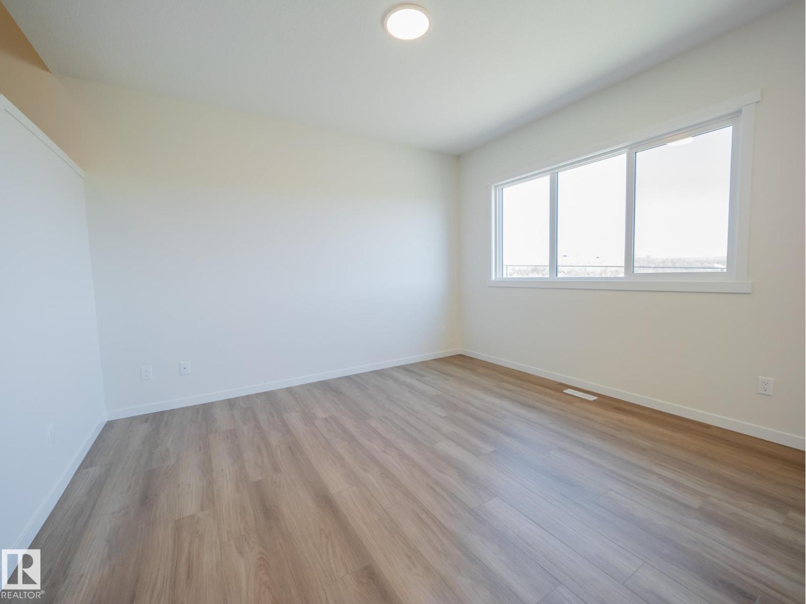9328 230 St Nw Property Photo 20