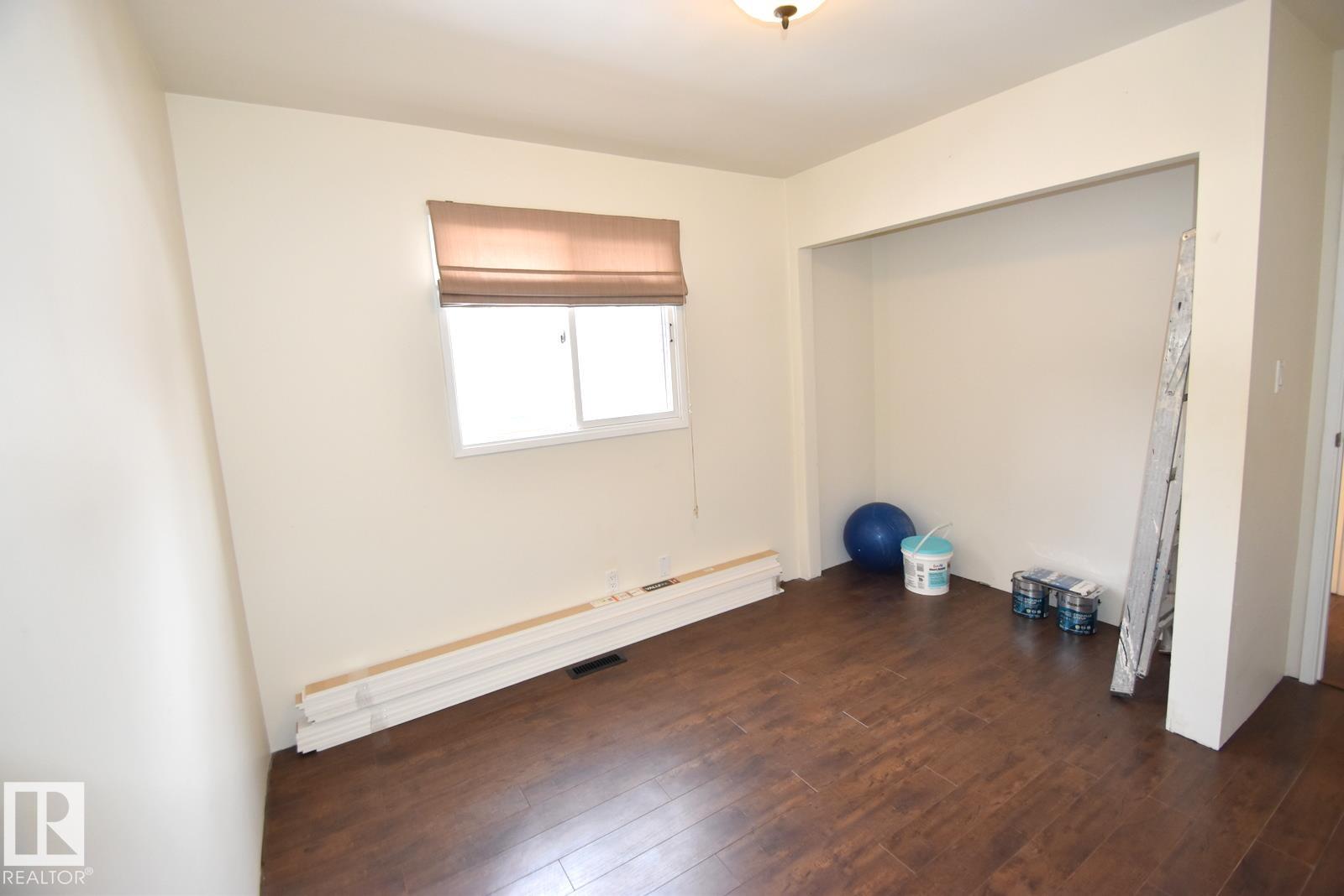 375 Perch Cr Property Photo 8