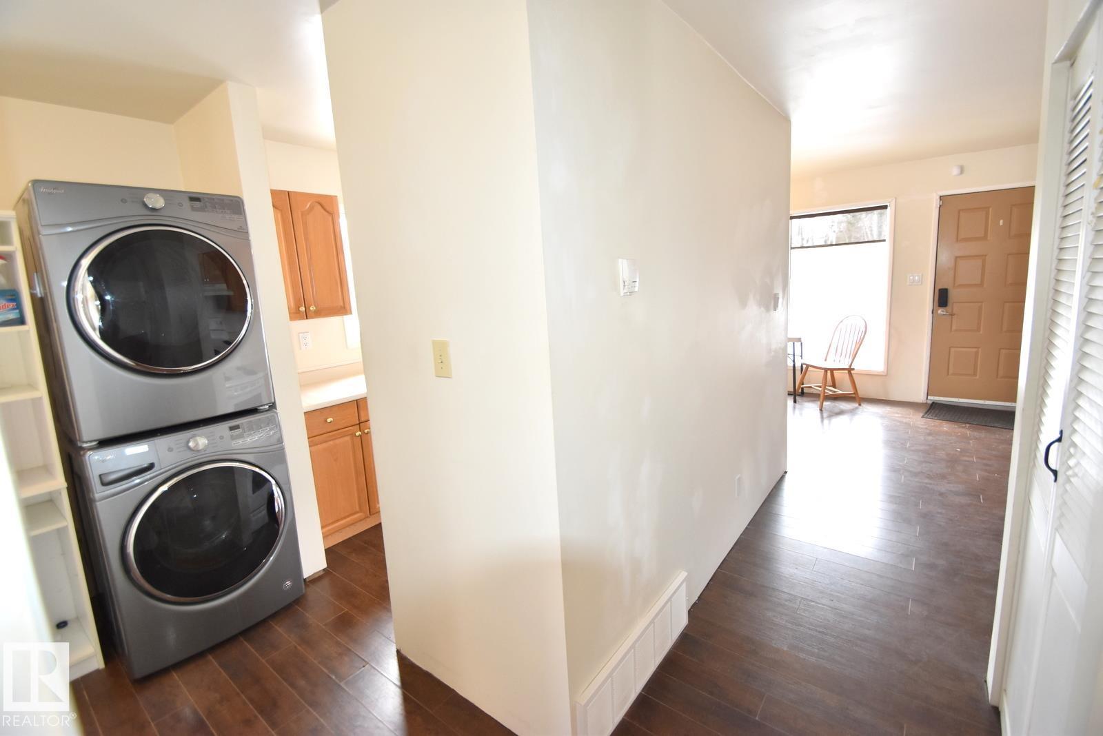 375 Perch Cr Property Photo 10