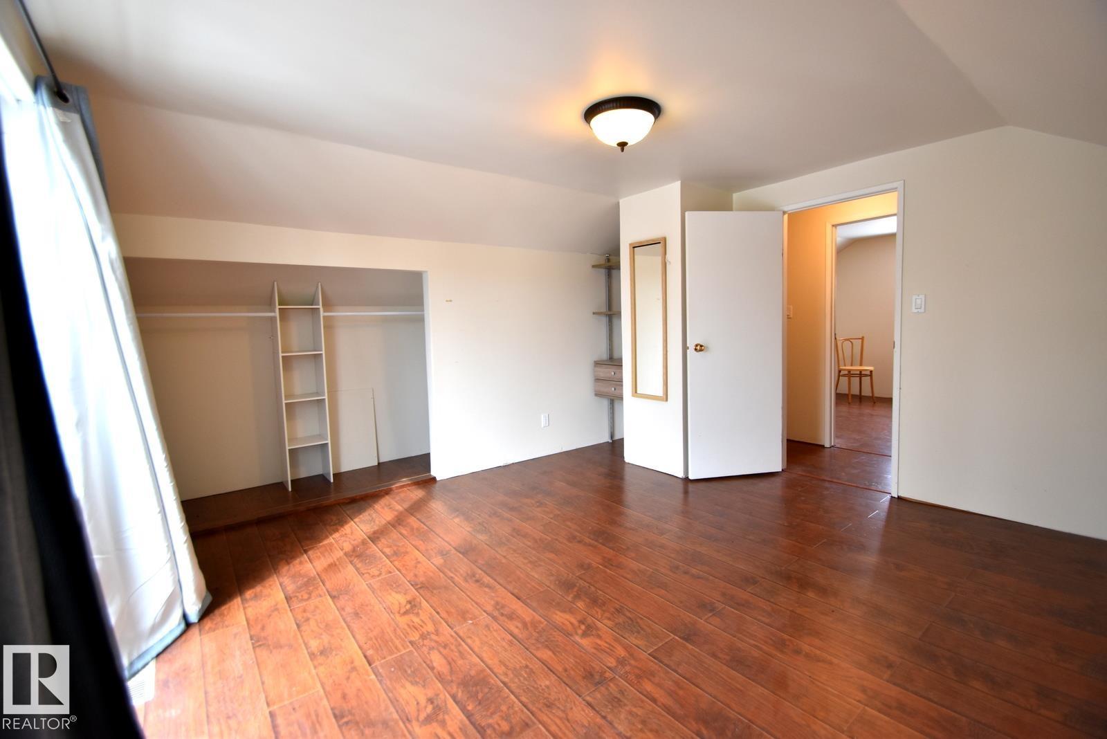 375 Perch Cr Property Photo 14