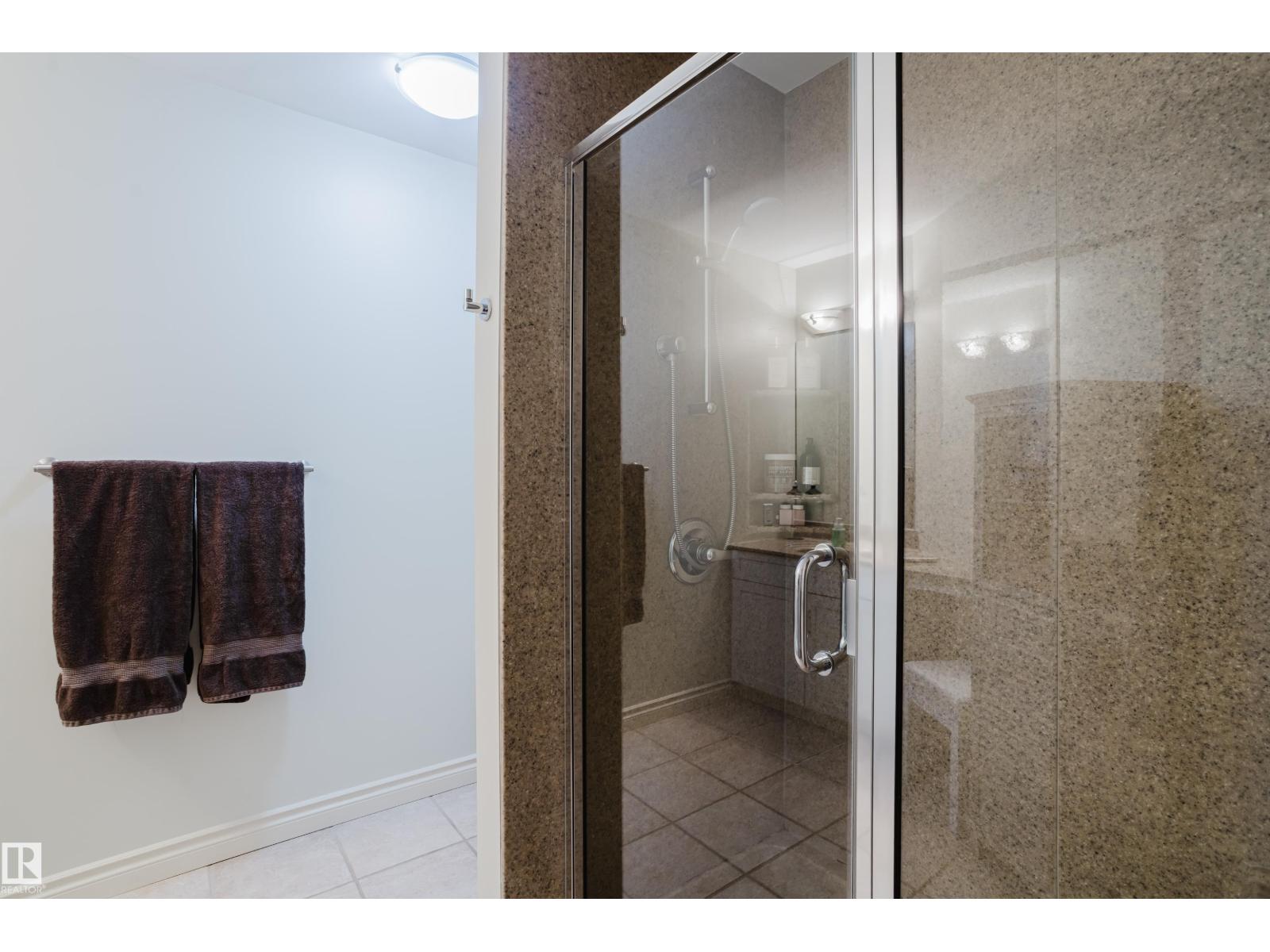 #206 10108 125 St Nw Property Photo 12