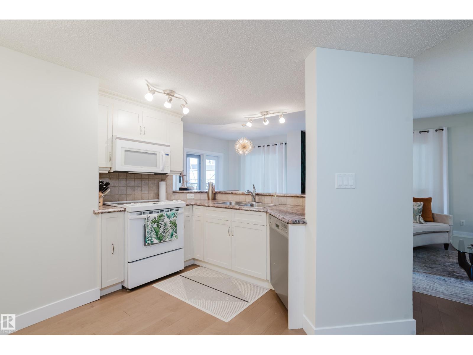 #206 10108 125 St Nw Property Photo 16