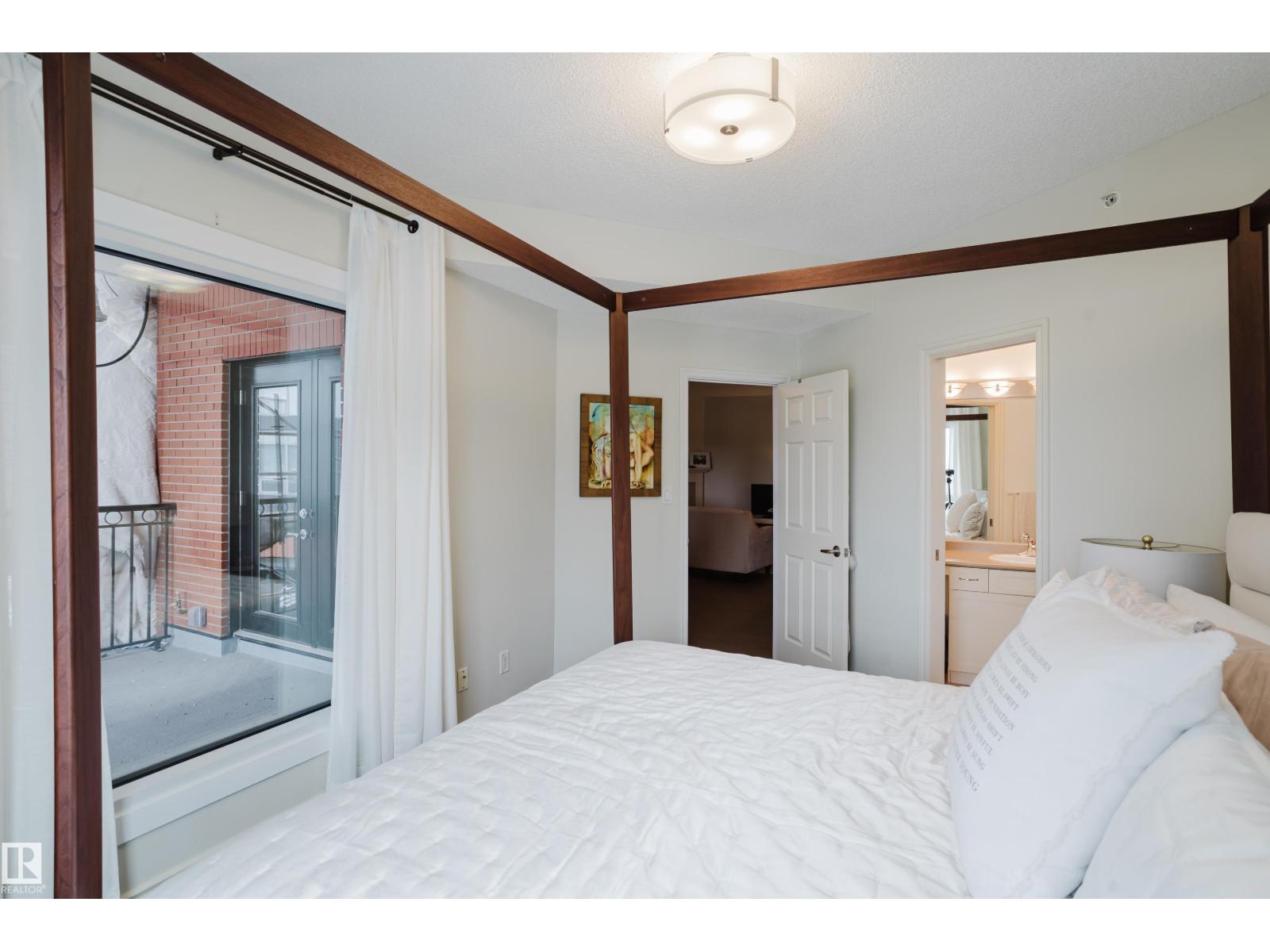 #206 10108 125 St Nw Property Photo 32